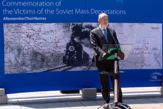 Fotagrafa 1: Commemoration of the Victims of Soviet Mass Deportations