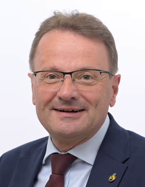 Foto 16: Austrian MEPs official portraits - 10th Parliamentary term.