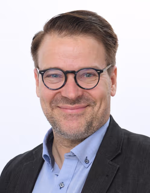 Photo 9 : Finnish MEPs official portraits - 10th Parliamentary term