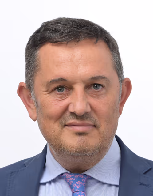 Fotagrafa 3: Romanian MEPs official portraits - 10th Parliamentary term.