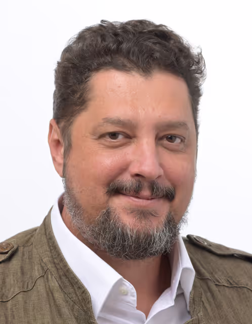 Fotagrafa 29: Romanian MEPs official portraits - 10th Parliamentary term