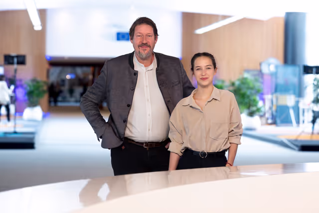 Foto 15: Thomas WAITZ and Lena SCHILLING in the EP in Brussels