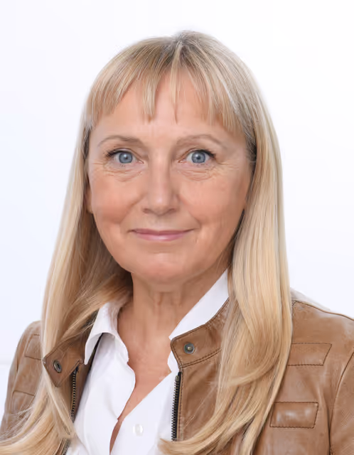 Fotografija 5: Bulgarian MEPs official portraits - 10th Parliamentary term.