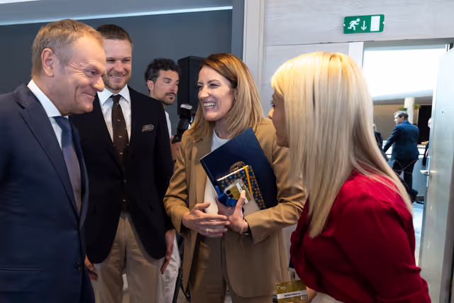 Fotografija 4: EPP leaders meet ahead of the European Council meeting