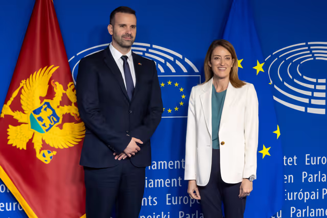 Zdjęcie 6: Roberta METSOLA, EP President meets with Milojko SPAJIC, Prime Minister of Montenegro