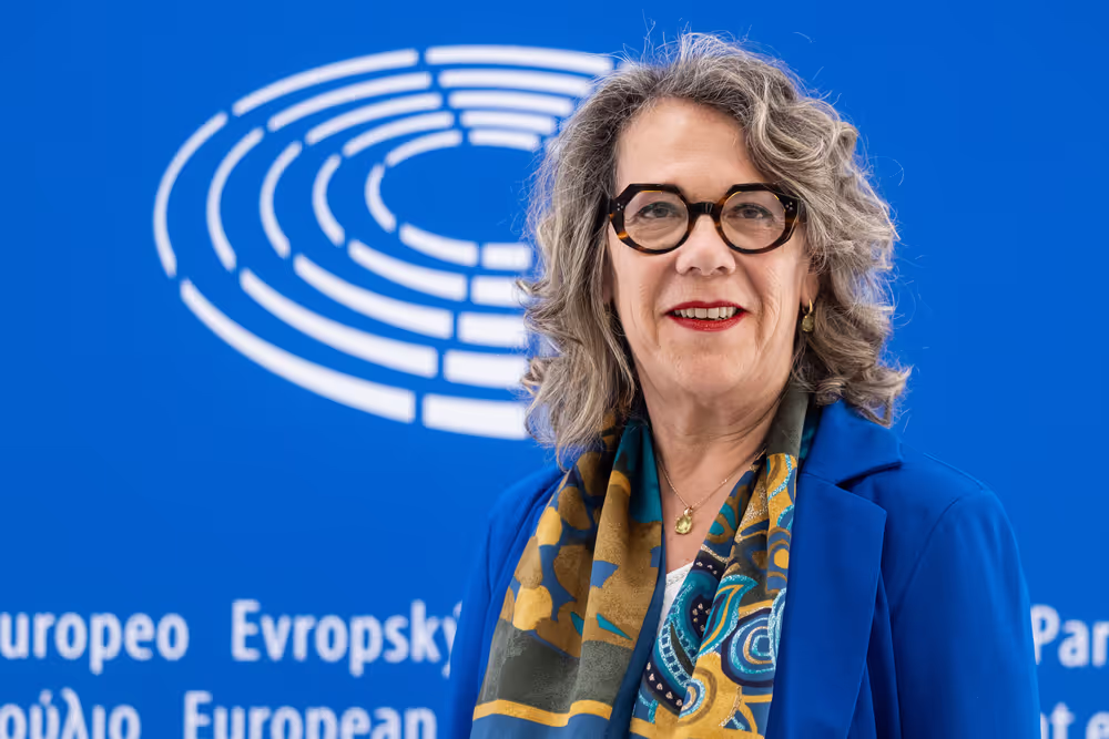 Valerie DEVAUX and her team in the EP in Brussels