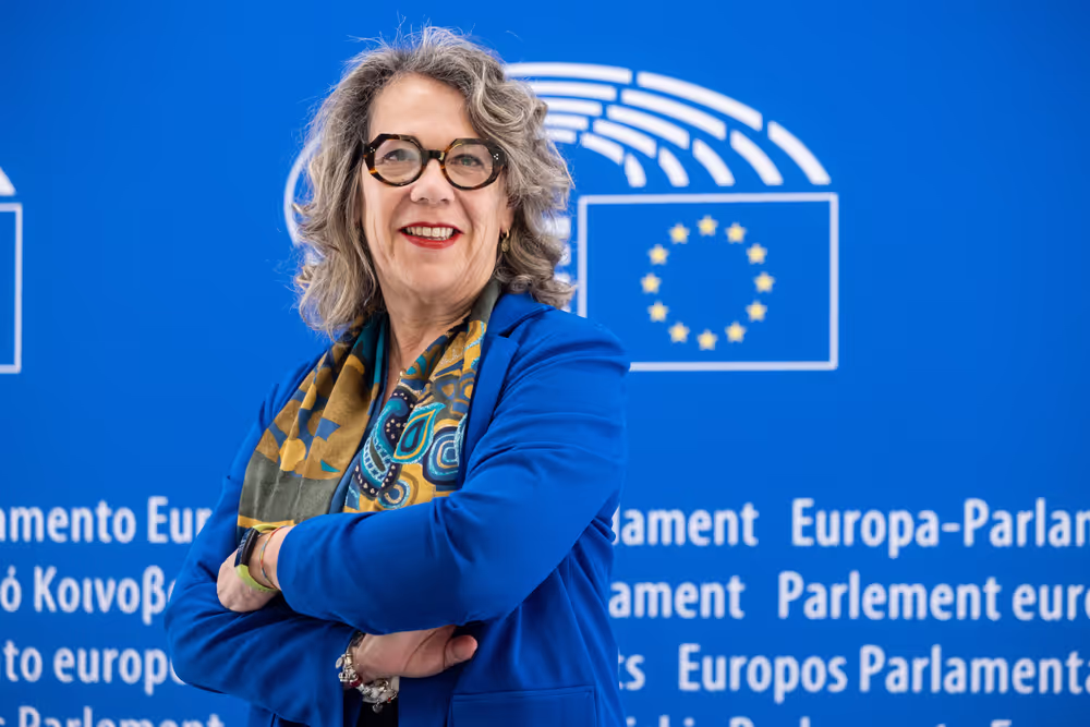 Valerie DEVAUX and her team in the EP in Brussels