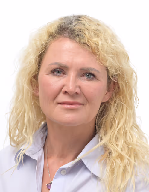 Fotografie 8: Czech MEPs official portraits - 10th Parliamentary term.