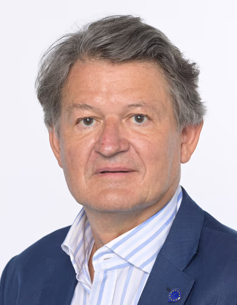 Austrian MEPs official portraits - 10th Parliamentary term.