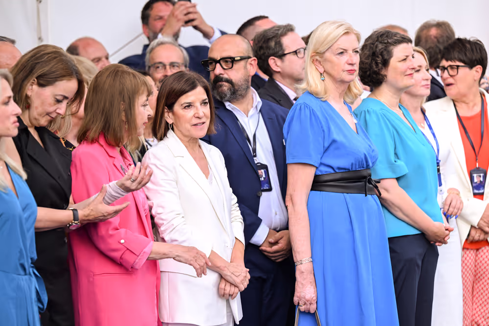 Raising ceremony of the European flag for the beginning of the 10th legislative term in front of the European Parliament in Strasbourg