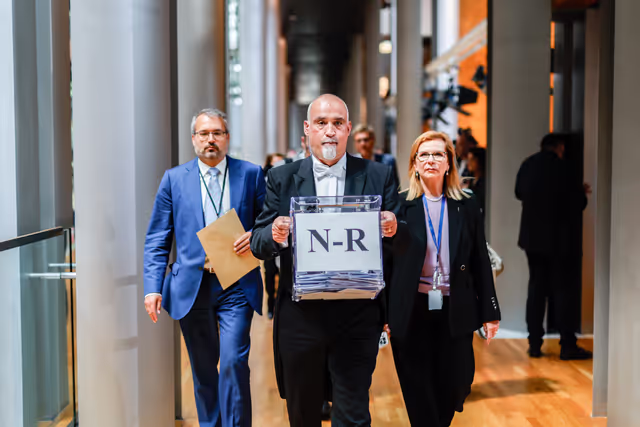 Foto 30: EP Plenary session - Election of the Vice-Presidents of the European Parliament - First ballot