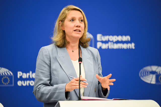 Nuotrauka 8: Last minute briefing