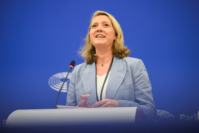 Nuotrauka 7: Last minute briefing