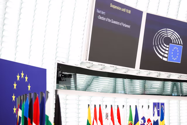 Снимка 49: EP Plenary session - Elections of Quaestors of Parliament