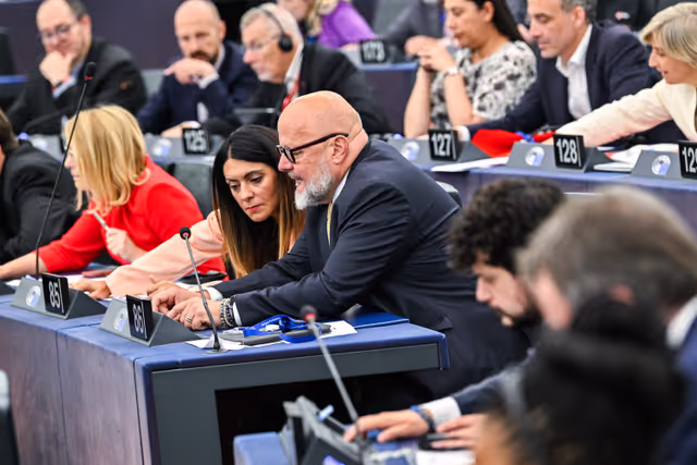 Снимка 33: EP Plenary session - Elections of Quaestors of Parliament