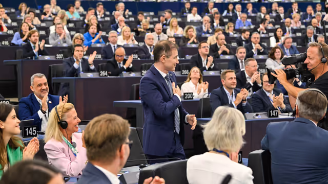 Снимка 22: EP Plenary session - Elections of Quaestors of Parliament