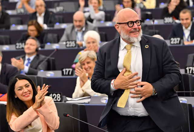 Снимка 19: EP Plenary session - Elections of Quaestors of Parliament