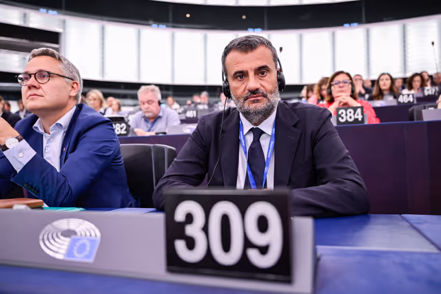 Foto 44: EP Plenary session - Voting session