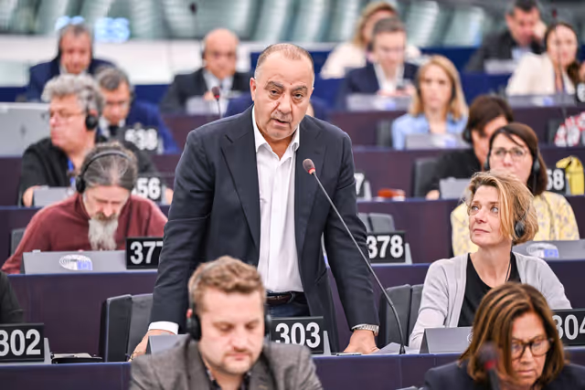 Foto 33: EP Plenary session - Voting session