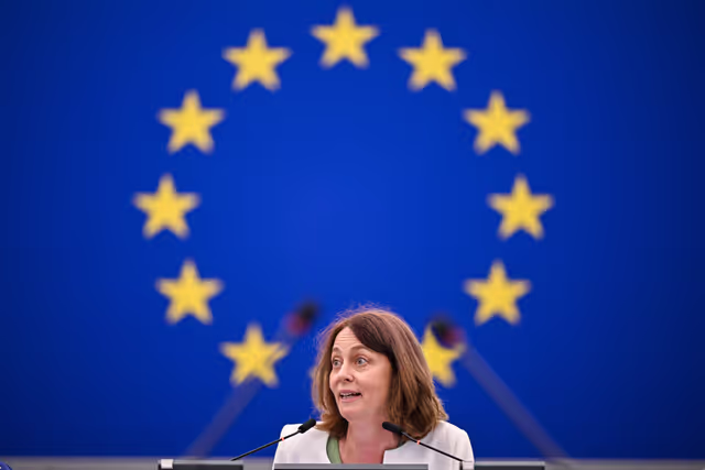 Foto 2: EP Plenary session - Voting session