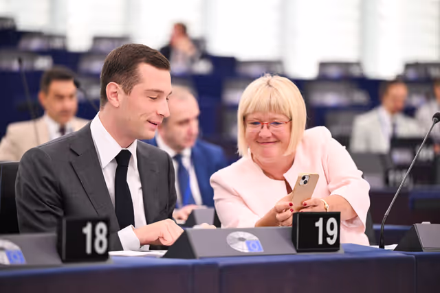 Fotografija 12: EP Plenary session - Order of Business