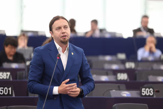 Photo 6 : EP Plenary session - Statement by the Candidate for the Presidency of the European Commission (2024-2029)