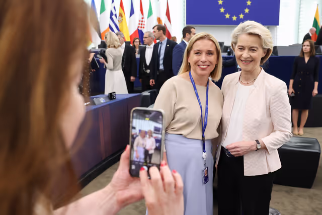 Photo 3 : EP Plenary session - Statement by the Candidate for the Presidency of the European Commission (2024-2029)