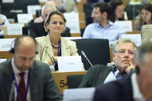 Photo 20 : ECON Committee constitutive meeting