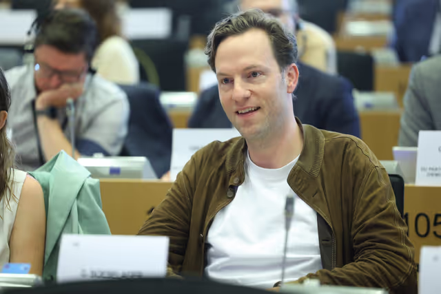 Photo 19 : ECON Committee constitutive meeting