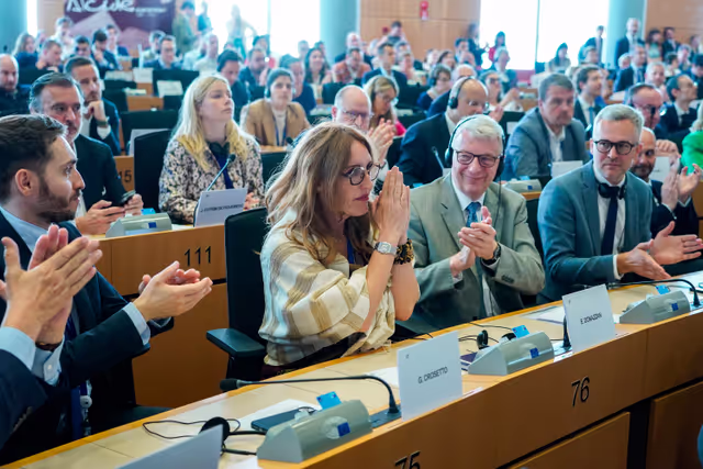 Photo 16 : ITRE Committee constitutive meeting