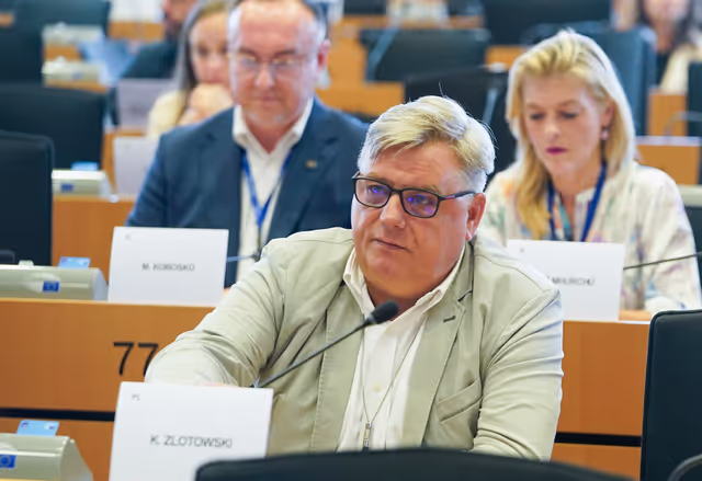 Foto 27: PETI Committee constitutive meeting