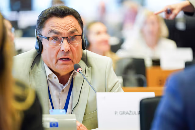 Foto 24: PETI Committee constitutive meeting