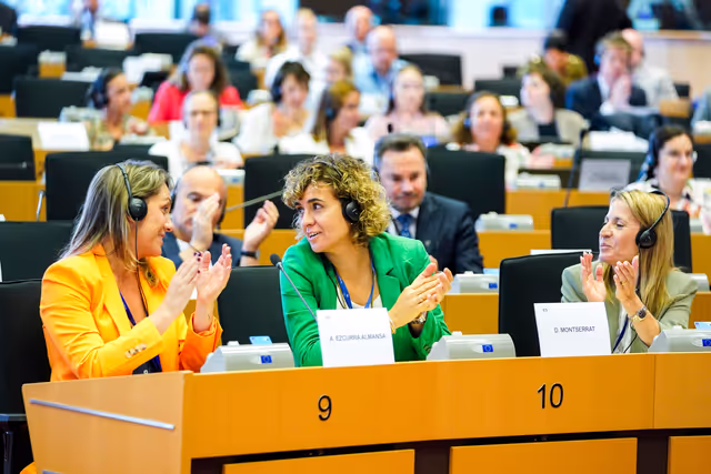 Foto 19: PETI Committee constitutive meeting