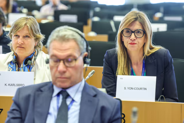 Fotografie 16: PECH Committee constitutive meeting