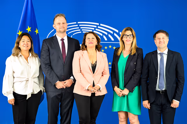 Fotografie 2: PECH Committee constitutive meeting