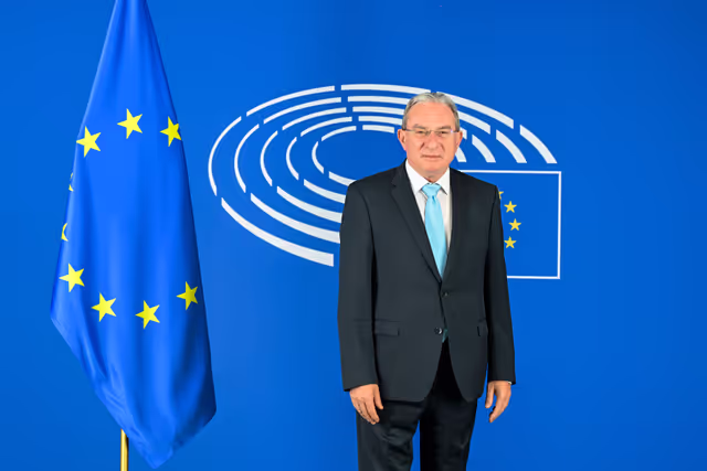 Photo 4: INTA Committee constitutive meeting