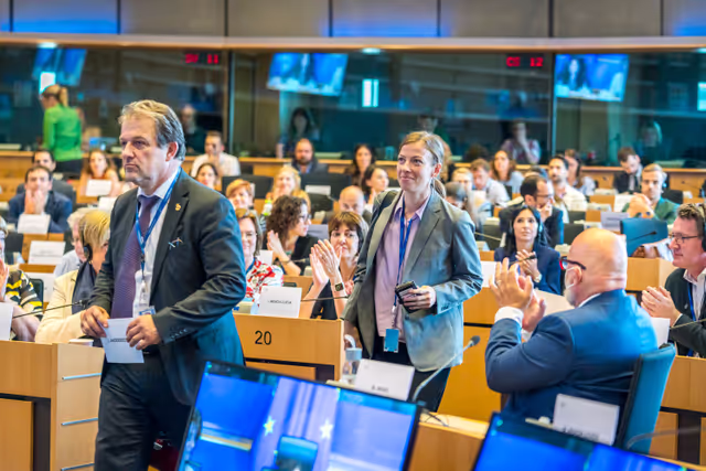 Suriet 24: EMPL Committee constitutive meeting