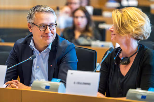 Suriet 20: EMPL Committee constitutive meeting