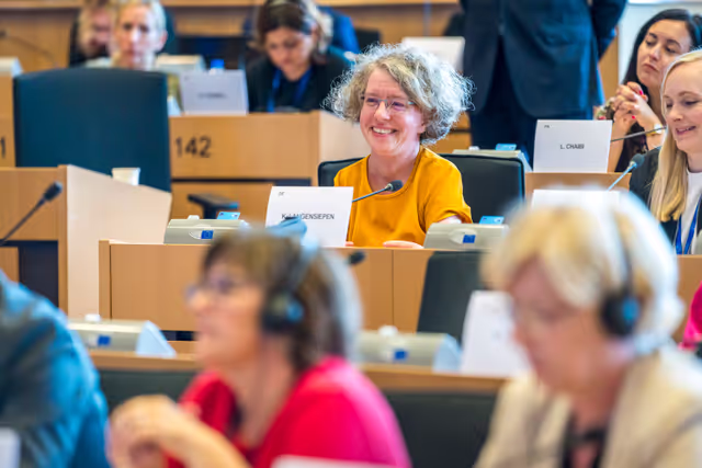 Suriet 13: EMPL Committee constitutive meeting