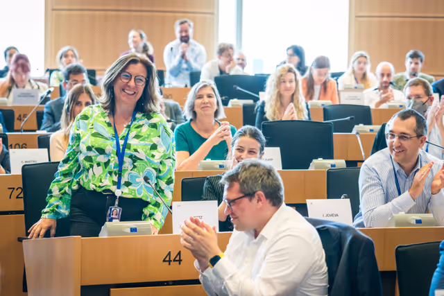 Photo 12 : SANT Committee constitutive meeting