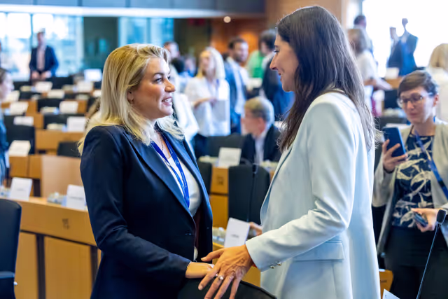 Fotografie 22: TRAN Committee constitutive meeting