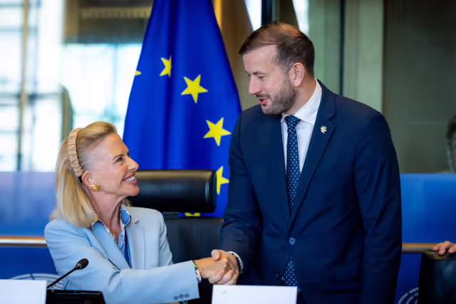 Fotografie 12: TRAN Committee constitutive meeting