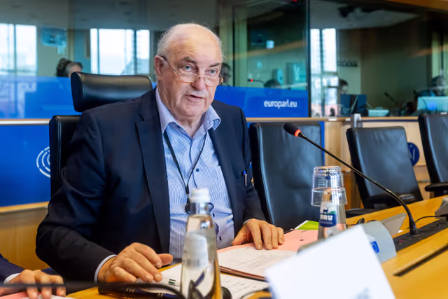 Foto 23: AFCO Committee constitutive meeting