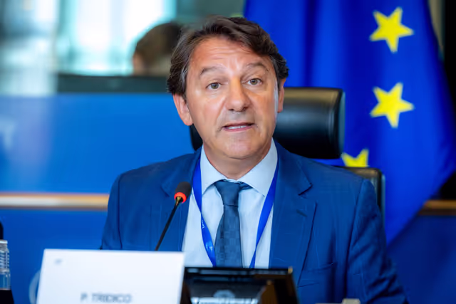 Fotografi 23: FISC Committee constitutive meeting