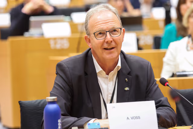 Foto 18: JURI Committee constitutive meeting