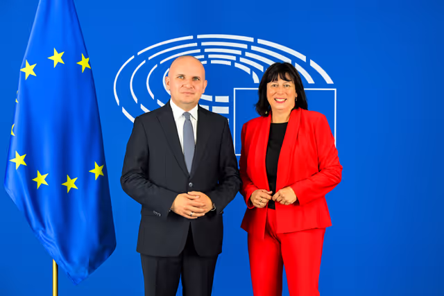 Foto 1: JURI Committee constitutive meeting