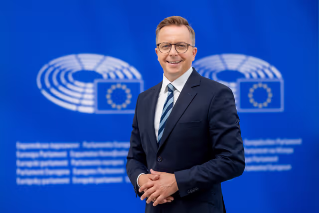 Fotografi 8: Dariusz JONSKI in the EP in Brussels