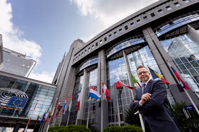 Fotografi 2: Dariusz JONSKI in the EP in Brussels