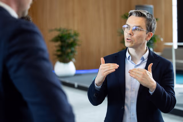 Valokuva 5: Thomas PELLERIN-CARLIN in the EP in Brussels