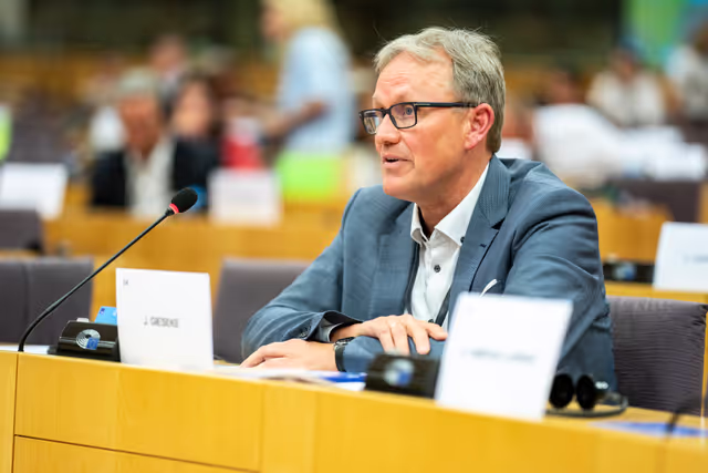 Fotografia 13: TRAN Committee - Exchange of views with Mr Josef Doppelbauer, Executive Director of the European Union Agency for Railways ERA